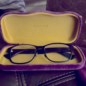 Gucci eyeglasses with case, dust cloth